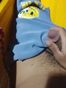 צ'אט XXX בשידור חי של soyramos123