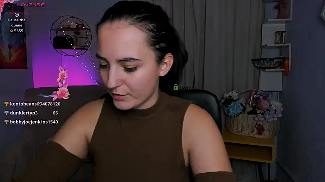 lumera_gentle Adlı Modelin Canlı XXX Sohbeti