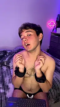 Kody_Royale Adlı Modelin Canlı XXX Sohbeti