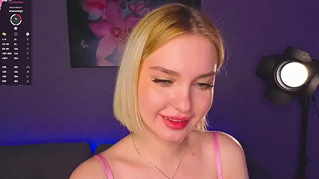 Eva_kiki – Naživo XXX chat