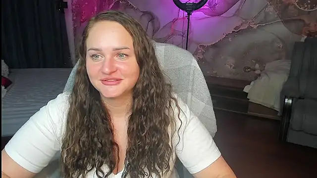 Chatroom XXX en direct de Chorna_Rouse