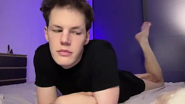 Hot_Adam_n Webbikameraesitys