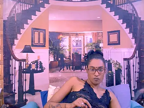 Chat XXX en directo de IndianRebel4u2Luv