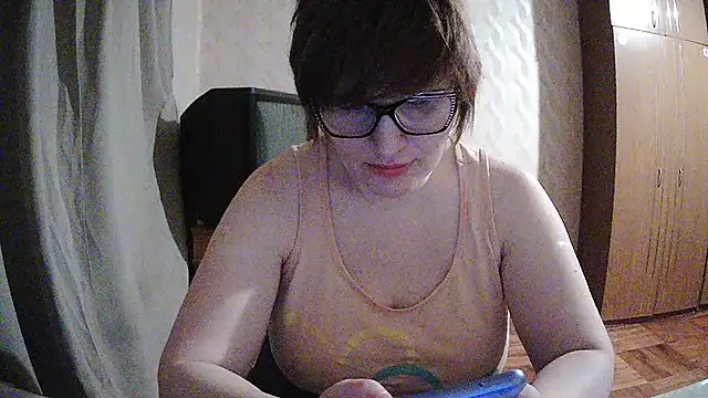 Chatroom XXX en direct de Jolinaha