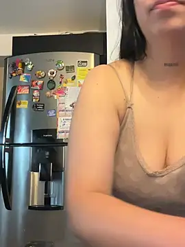 Chatroom XXX en direct de RosseEmily_