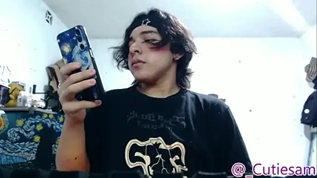 Chatroom XXX en direct de Cutie_Sam
