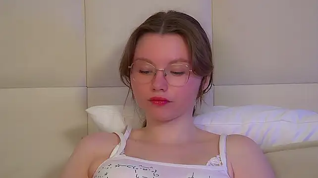 Živý XXX chat KeiraAsti