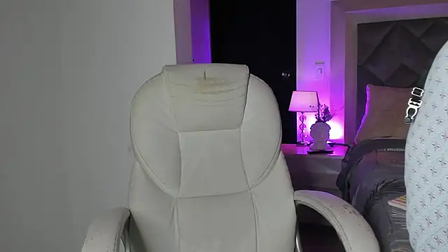 MelaniieBrown_ – Naživo XXX chat