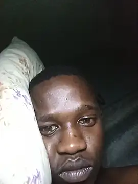 Show modela African_gent_45 na web-kameri