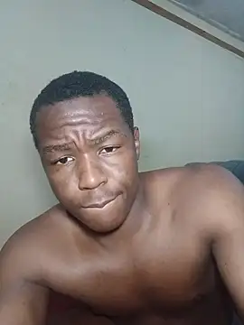 Show modela Sexxxxyboy678 na web-kameri