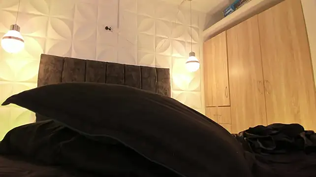 _paula_69's Live XXX Chat
