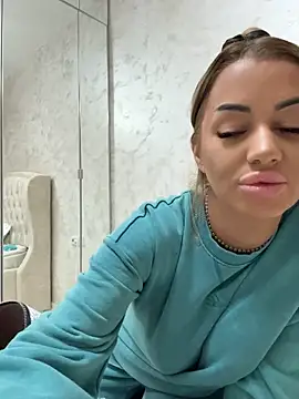 KirstieVegas – Naživo XXX chat