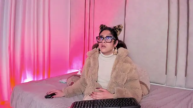 oushu's Live XXX Chat