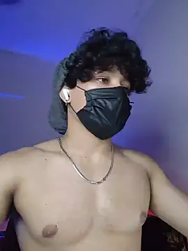 XXX chat uživo modela roxiii_