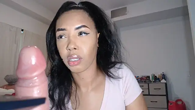 Chat +18 de kourtney4lov3 ao vivo