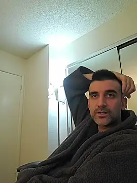 myth5hk Chat XXX in diretta