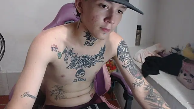 nick_boystraight Webcamshow