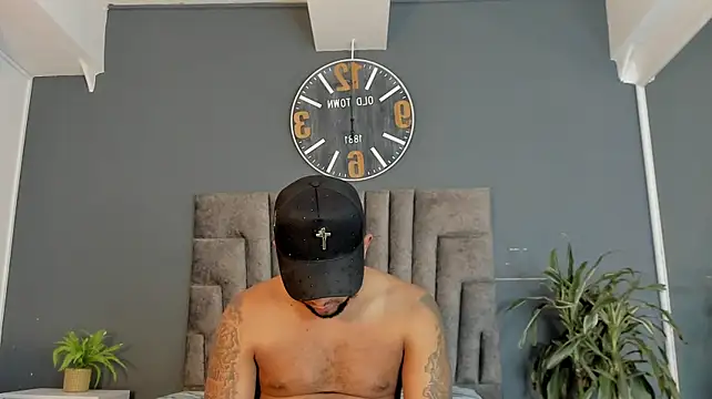 Robin_Rief Chat XXX live