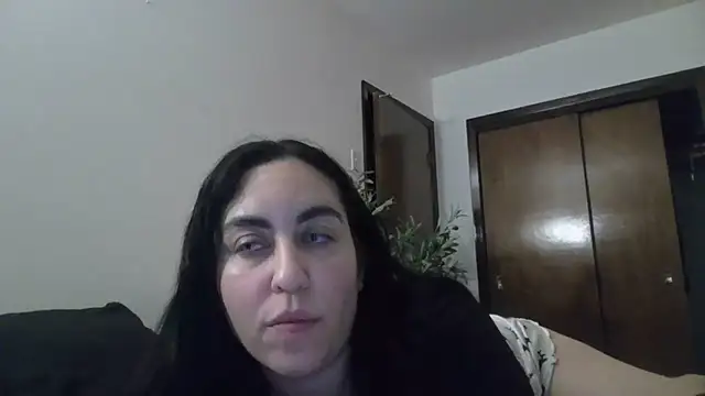 WetFlower69's Live XXX Chat