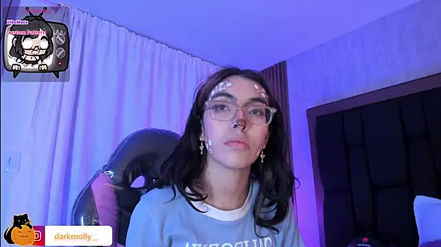 Chat XXX en directo de Molly_A