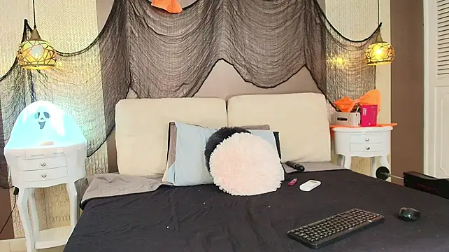 Tiifany_Baker's Live XXX Chat