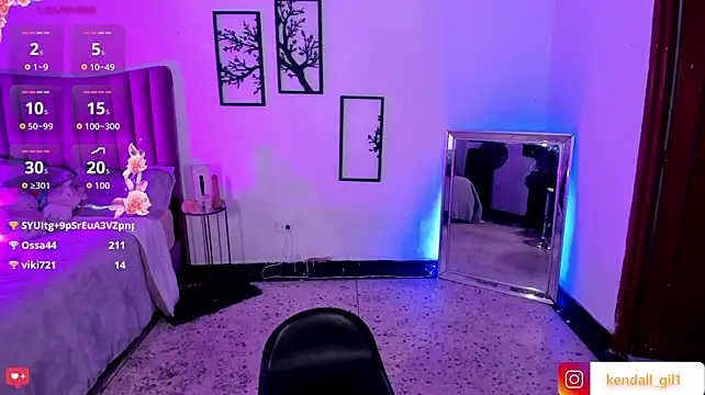 Kendall_Gil live XXX chat