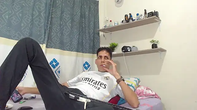 Chat +18 de kingfm ao vivo