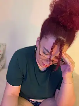 Leyah__'s Live XXX Chat