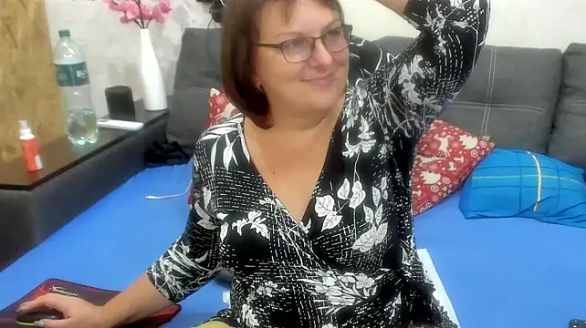 Chat +18 de KittyCharm ao vivo
