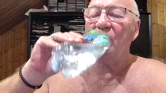 biggandybig Chat XXX live
