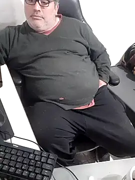 Živý XXX chat 12Paradarte