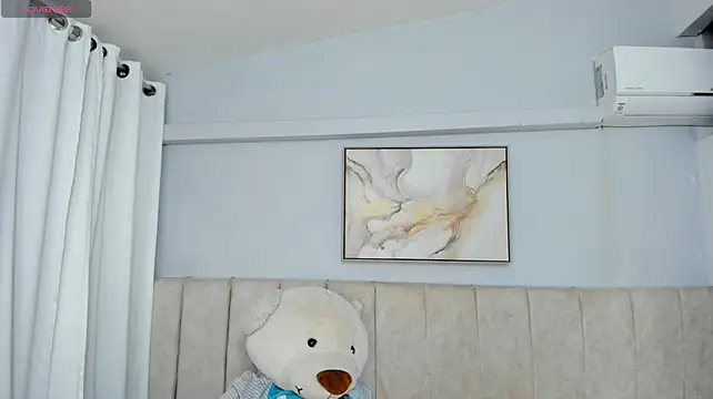 Violett5 – Naživo XXX chat