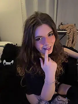 XXX chat uživo modela cutypiefull