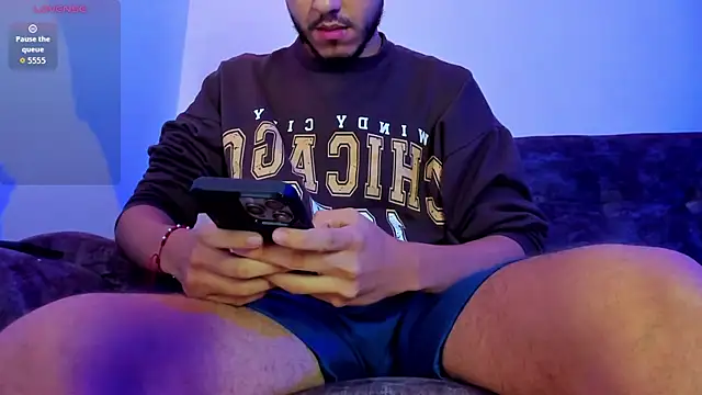 Chat XXX en directo de cristian_stone