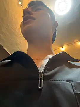 XXX chat uživo modela Daxonblace