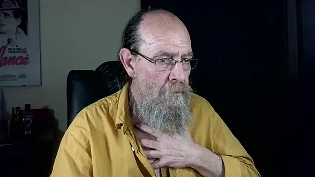 Uncle_Hottie live XXX chat