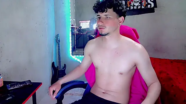 Atom_Hot Chat XXX live