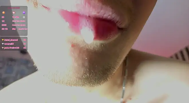 Chat XXX en directo de LoganSteel_