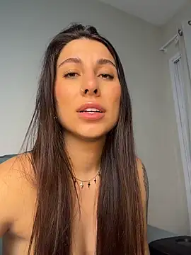 צ'אט XXX בשידור חי של Carolini09