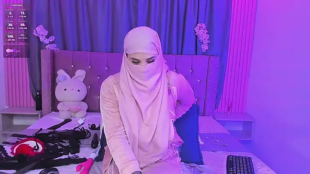 Nayla-Mouna – Naživo XXX chat