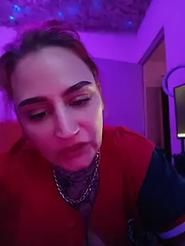 Czat XXX na żywo – blazed_vixen