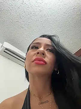 DeboraGil Adlı Modelin Canlı XXX Sohbeti