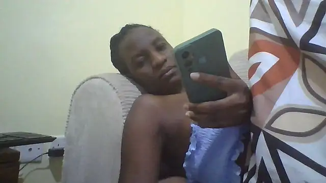 XXX chat uživo modela Wicked_Raey