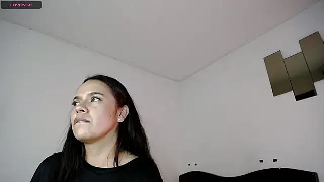 Chat +18 de megan_star01 ao vivo