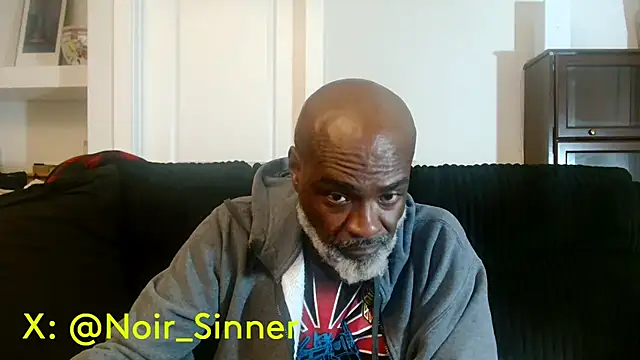 sinnernoir's Live XXX Chat