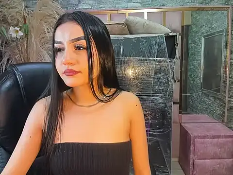 Chatroom XXX en direct de Janee_cash
