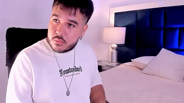 DanteBlossom Chat XXX live