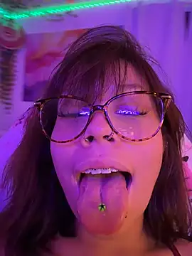 moan4mona – Naživo XXX chat