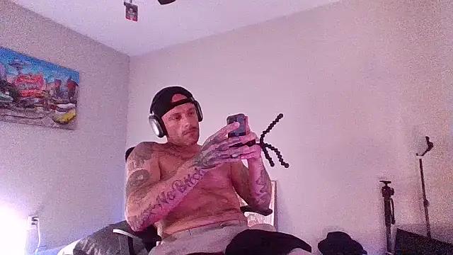 2attract's Live XXX Chat