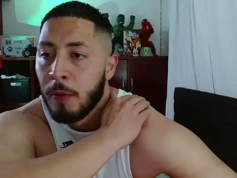 Spilios_low – Naživo XXX chat